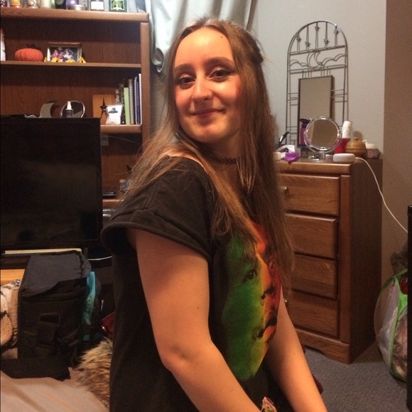 Meet your Posher, Christiane - Picture 1 of 1